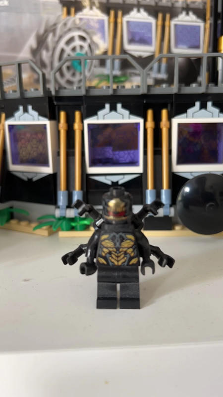 Lego corvus glaive thresher clearance attack