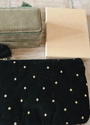 Ecrin a bijoux, pochette et carnet sezane neufs, marque: Sézane, état: Neuf sans étiquette, 40,00 €, 42,70 € Protection acheteurs incluse