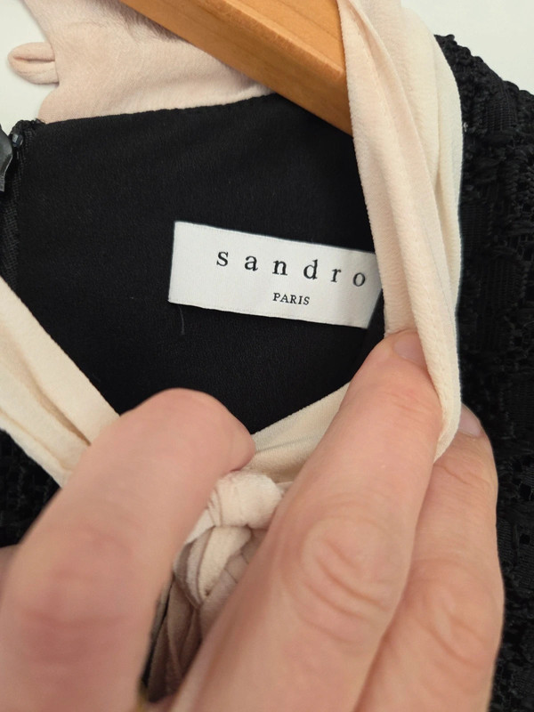 Robe noire Sandro - photo numéro 5