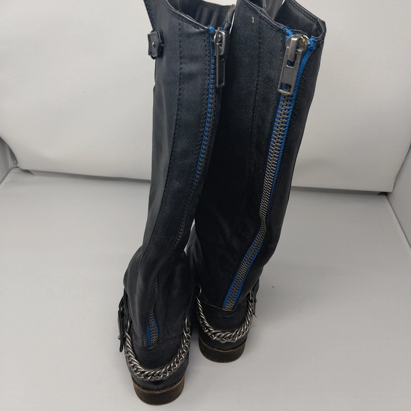 Madden Girl Blue Zipped Boots 5