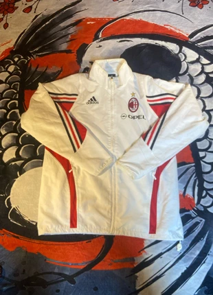 Veste de foot Adidas équipe AC Milan 2002–2003 taille L 100 % polyester, marque: adidas, état: Très bon état, taille: L, 70,00 €, 74,20 € Protection acheteurs incluse