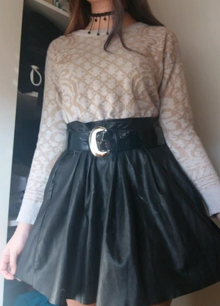 Gros pull en laine oversize blanc beige dorée paillettes charlior vintage , merk: charlior, staat: Heel goed, maat: M / 38 / 10, € 5,00, € 5,95 inclusief Kopersbescherming