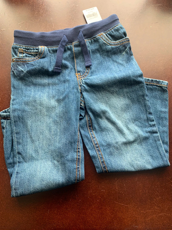 4T NWT Jeans 1