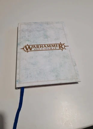 Warhammer Age of Sigmar The Gates of Azyr, condition: Very good, £10.00, £11.10 includes Buyer Protection