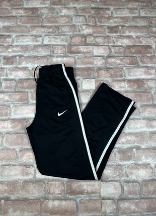 Jogging Nike Sportwear Noir Femme Fit Flare Drifit, brand: Nike, condition: Very good, size: XS / 34 / 6, €9.00, €10.15 includes Buyer Protection Pro