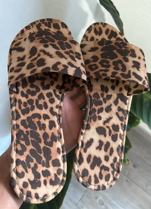 Sandales plates femme imprimé léopard,pointure 39 tendance, brand: Boutique indépendante, condizioni: Nuovo senza cartellino, taglia: 39, €5.00, €5.95 include la Protezione acquisti
