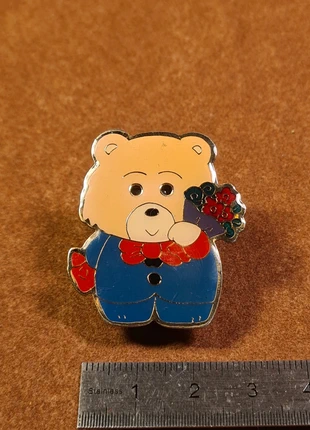 Pin’s vintage – Ourson E.R.P.B., marque: Ourson, état: Très bon état, 4,00 €, 4,90 € Protection acheteurs incluse