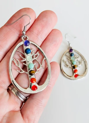 Boho Tree of Life Chakra Gemstones Earrings, merk: unknown, staat: Heel goed, € 1,00, € 1,75 inclusief Kopersbescherming