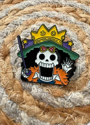 Pins Brook One Piece, marke: OnePiece, zustand: Sehr gut, 4,00 €, 4,90 € beinhaltet Vinted-Käuferschutz Pro