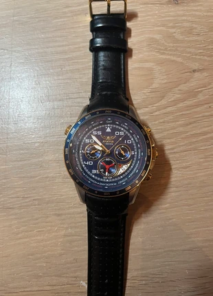 Aviator f Series herenhorloge – zwart/goud – luxe chronograaf, marque: Aviator, état: Très bon état, taille: 43–46 mm, 44,99 €, 47,94 € Protection acheteurs incluse