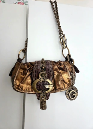 Sac à main Guess vintage Y2K, marke: GUESS, zustand: Sehr gut, 120,00 €, 126,70 € inklusive Vinted-Käuferschutz