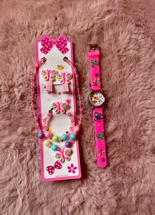 Bijoux Papillon (Collier, bague, bracelet, barrette) avec montre fille/bébé, état: Neuf avec étiquette, 5,99 €, 6,99 € Protection acheteurs incluse