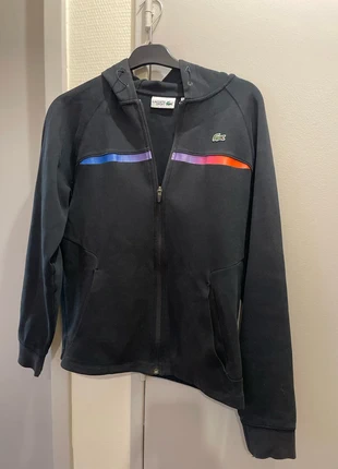 Sweat à capuche Lacoste, marke: Lacoste, zustand: Gut, größe: M, 22,00 €, 23,80 € inklusive Vinted-Käuferschutz