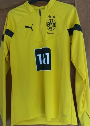 survêtement borussia dortmund, marque: Puma, état: Bon état, taille: M, 9,00 €, 10,15 € Protection acheteurs incluse
