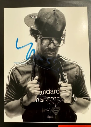 Photo dédicacée Youssoupha, condition: Very good, €5.00, €5.95 includes Buyer Protection