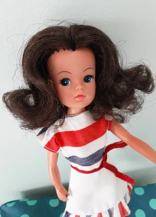 Robe de Sindy. Vintage, marque: Sindy, état: Bon état, taille: Taille unique, 10,00 €, 11,20 € Protection acheteurs incluse