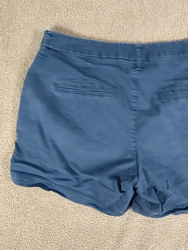 Old Navy Blue Everyday Shorts 8 5