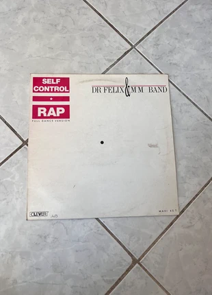 Vinyles Self control, état: Bon état, 10,00 €, 11,20 € Protection acheteurs incluse