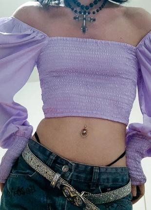 Crop top maniche lunghe raso - alternative vintage y2k coquette grunge punk, marke: Alternative, zustand: Sehr gut, größe: XS / 34 / 6, 17,00 €, 18,55 € inklusive Vinted-Käuferschutz