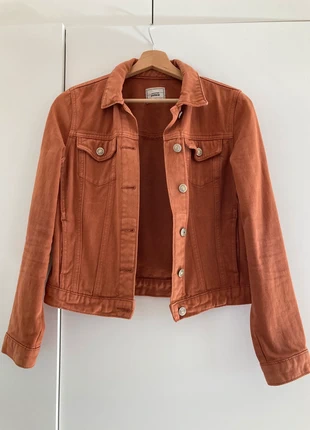 Veste en jeans boutonnée marron avec poches, brand: Pimkie, condizioni: Ottime, taglia: S / IT 40 / EU 36, €8.90, €10.05 include la Protezione acquisti