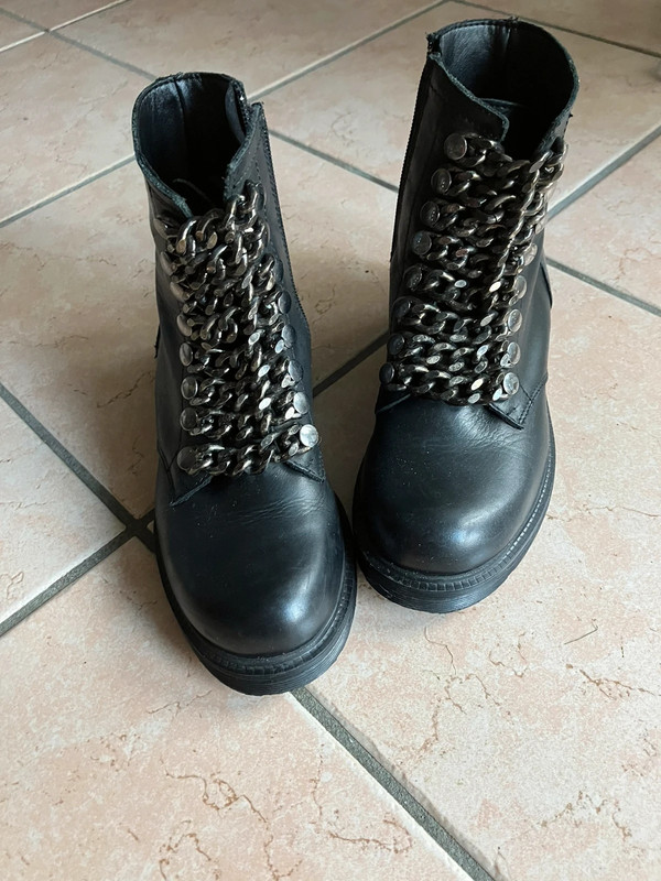 Stivaletti Kammi. Usati pochissimo. Vinted