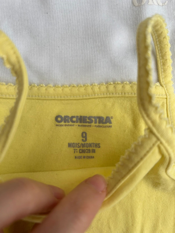 Lot de 2 bodys bretelles mixte- 9 mois - orchestra - photo numéro 2