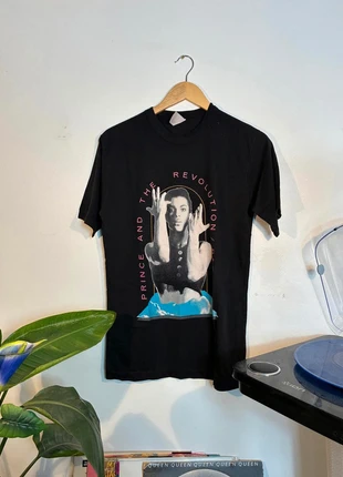 Vintage Prince 1986 'The Revolution Parade Tour' T-Shirt, brand: NO LABEL, condition: Very good, size: L, £115.00, £121.45 includes Buyer Protection