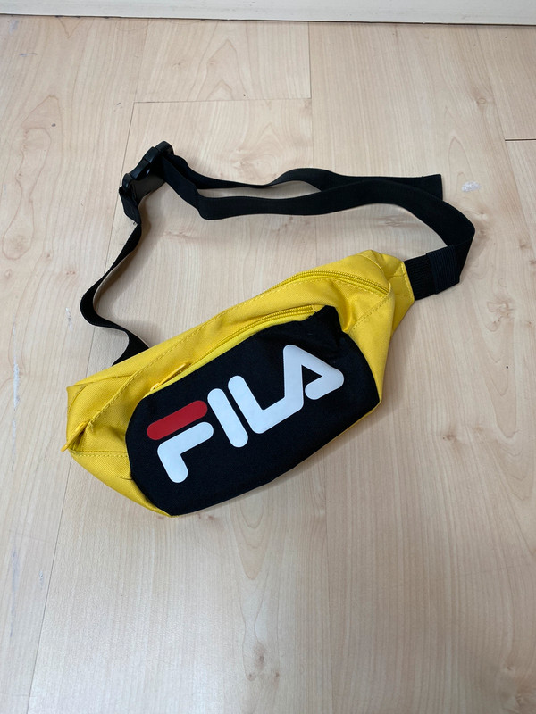 Fila fanny pack gold shop