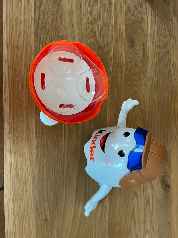 Figurine Kinder géant - photo numéro 2