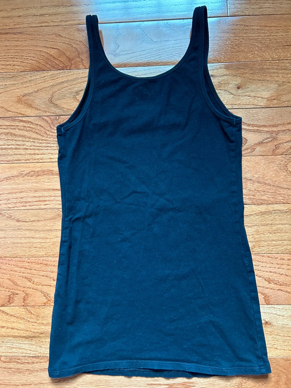 Old Navy Black Tank Top 3