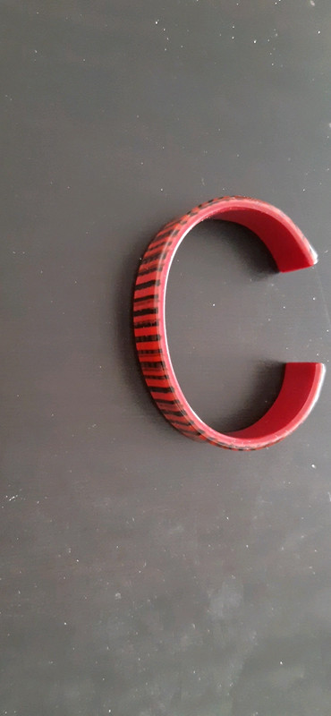 Bracelet rigide