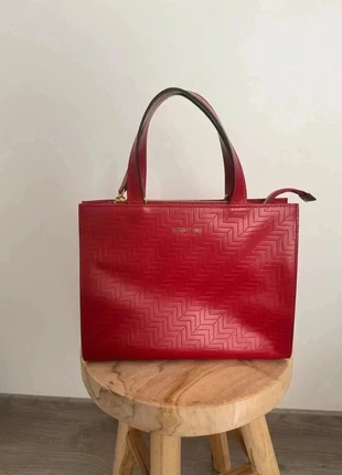 Sac à main Cerruti 1881 rouge en cuir embossé, brand: Cerruti 1881, condizioni: Ottime, €45.00, €47.95 include la Protezione acquisti
