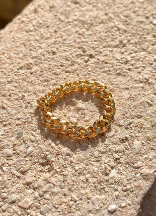 Bague chainette gourmette , marque: Luna, état: Très bon état, taille: Ajustable, 8,00 €, 9,10 € Protection acheteurs (Pro) incluse