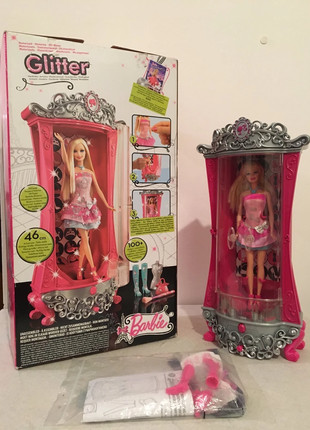 Barbie armadio glitter per giocare