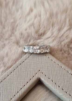 Bague argent S925 et zirconiums T52, marke: Marc orian, zustand: Neu, größe: 51.8 mm / 16.5 mm Ø, 15,00 €, 16,45 € inklusive Vinted-Käuferschutz