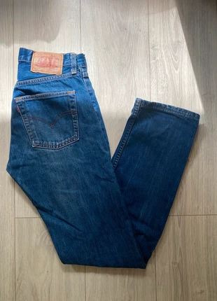 Jean levi’s 505 W 29 L 34 coupe droite, marke: Levi Strauss & Co., zustand: Sehr gut, größe: W29 | DE 44, 20,00 €, 21,70 € inklusive Vinted-Käuferschutz