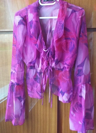 Blouse a volants, merk: ZERO IN ONE, staat: Nieuw met prijskaartje, maat: S / 36 / 8, € 10,00, € 11,20 inclusief Kopersbescherming