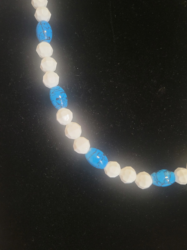 Blue & White Beaded Necklace 3