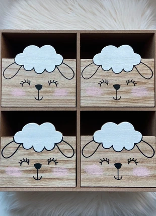 Gavetas com ovelhas pintadas e padrão florido em decoupage, marca: Miminhos4all, estado: Nuevo sin etiquetas, 15,00 €, 16,45 € Protección al comprador Pro incluida