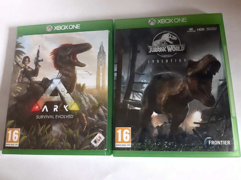 ARK survival evolved ir Jurassic world evolution | Vinted