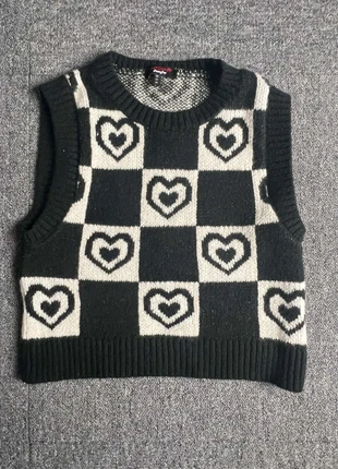 Pull sans manche a col rond a carreaux avec des coeurs noir et blanc, brand: Jennyfer, condition: New without tags, size: S / 36 / 8, €2.00, €2.80 includes Buyer Protection