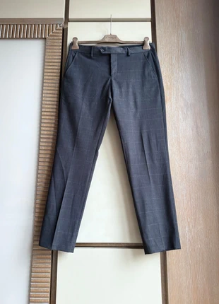 Pantalone uomo grigio  taglia 48, marque: Made In Italy, état: Très bon état, taille: W38 | FR 48, 10,00 €, 11,20 € Protection acheteurs incluse