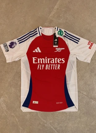 Maglia Arsenal Havertz 2024/25 • Originale Adidas • Taglia M • Nuova con cartellino, marque: Arsenal, état: Neuf avec étiquette, taille: M, 50,00 €, 53,20 € Protection acheteurs incluse