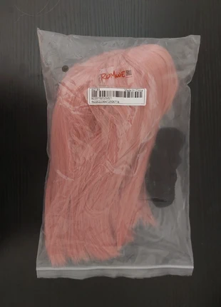 Short pink bob wig/Parrucca caschetto corto rosa, brand: Romwe, condizioni: Ottime, €4.50, €5.43 include la Protezione acquisti