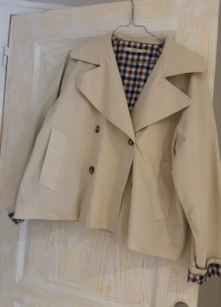 Trench court ,neuf, beige et Vichy bleu., marke: it Hippie, zustand: Neu, größe: M / 38 / 10, 45,00 €, 47,95 € inklusive Vinted-Käuferschutz