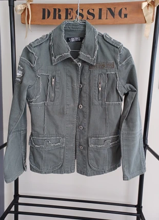 Veste kaki style militaire – Liberto – Fille 12 ans – 100% coton, marque: Liberto, état: Très bon état, taille: 12 ans / 152 cm, 8,00 €, 9,10 € Protection acheteurs incluse