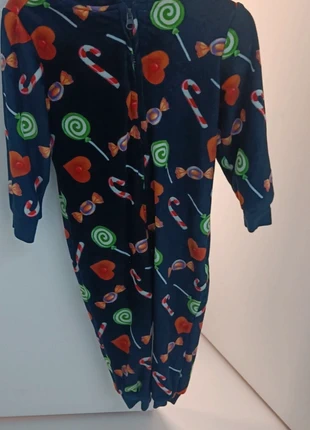 Super leuke onesie van Sinterklaas (spiekjespiet), brand: JBC, condizioni: Ottime, taglia: 4 anni / 104 cm, €10.00, €11.20 include la Protezione acquisti