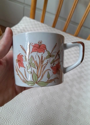 Tasse coquelicots vintage, état: Très bon état, 4,00 €, 4,90 € Protection acheteurs incluse