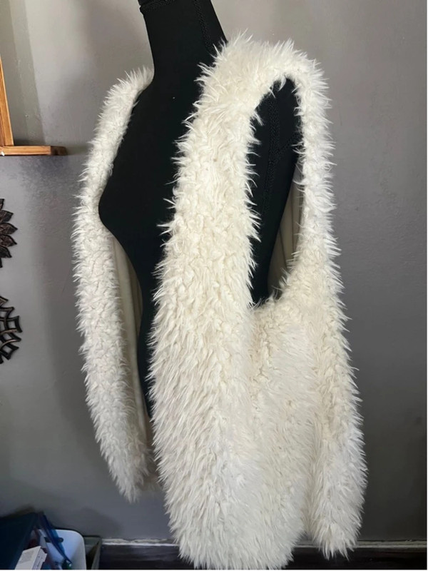 Women's Self Esteem White Faux Fur Vest 2X
SKU 2 2