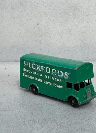 Lesney matchbox pickford removal van v-15, merk: Matchbox, staat: Goed, maat: Universeel, € 28,00, € 30,10 inclusief Kopersbescherming Pro
